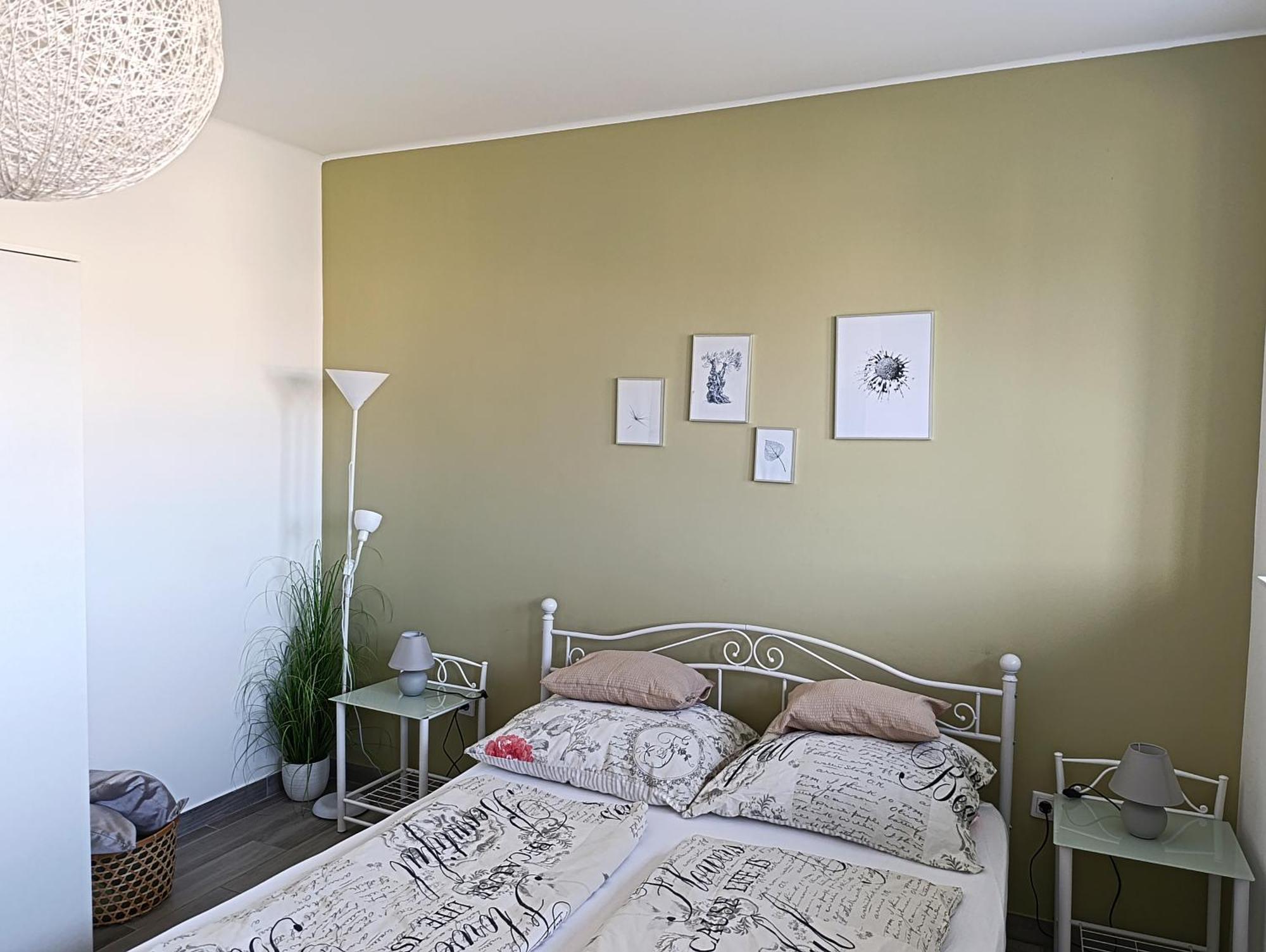 Studio Eleven Кишварда Экстерьер фото